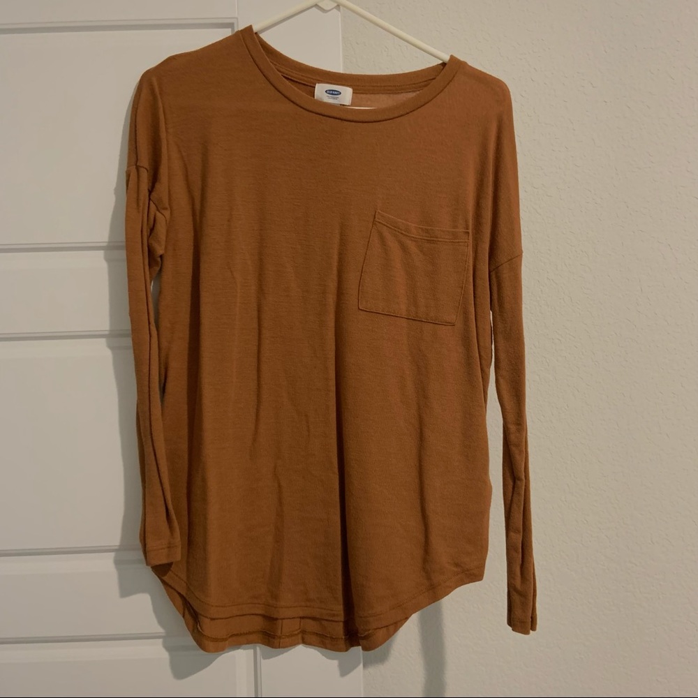 Old Navy long sleeve shirt